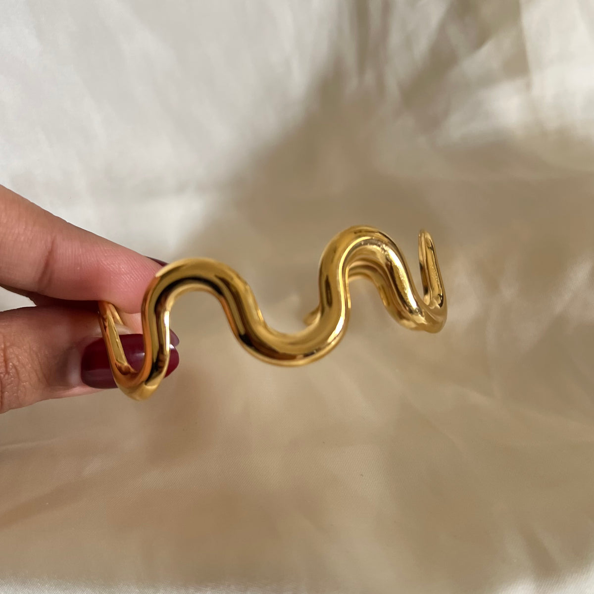 18KT Gold Plated Wavy Cuff Bangle Bracelet