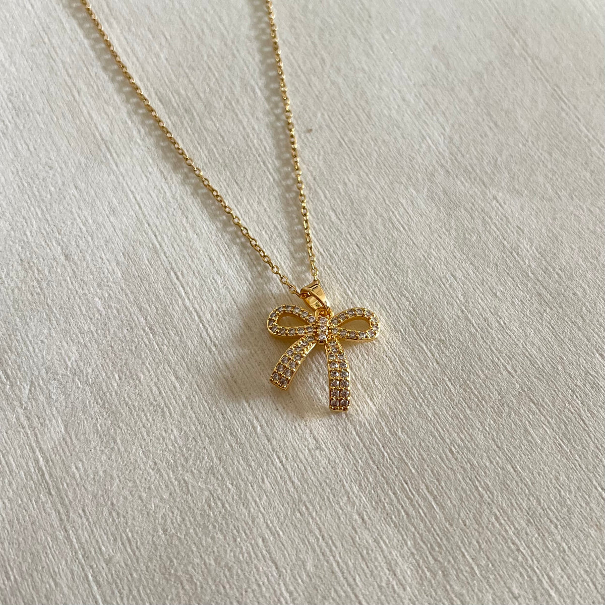 18KT Gold Plated Sparkly Bow Necklace