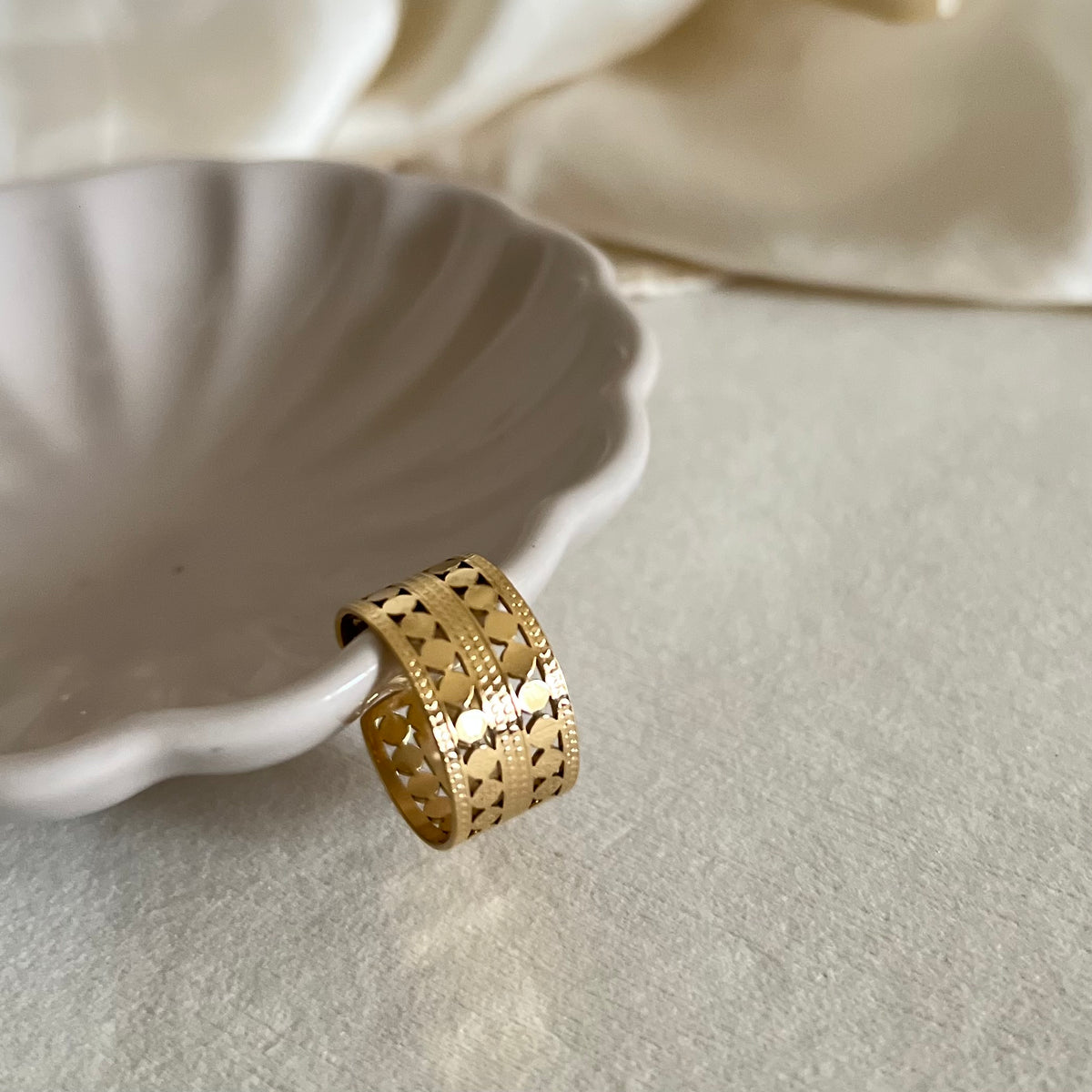 18KT Gold Plates Cleopatra Ring
