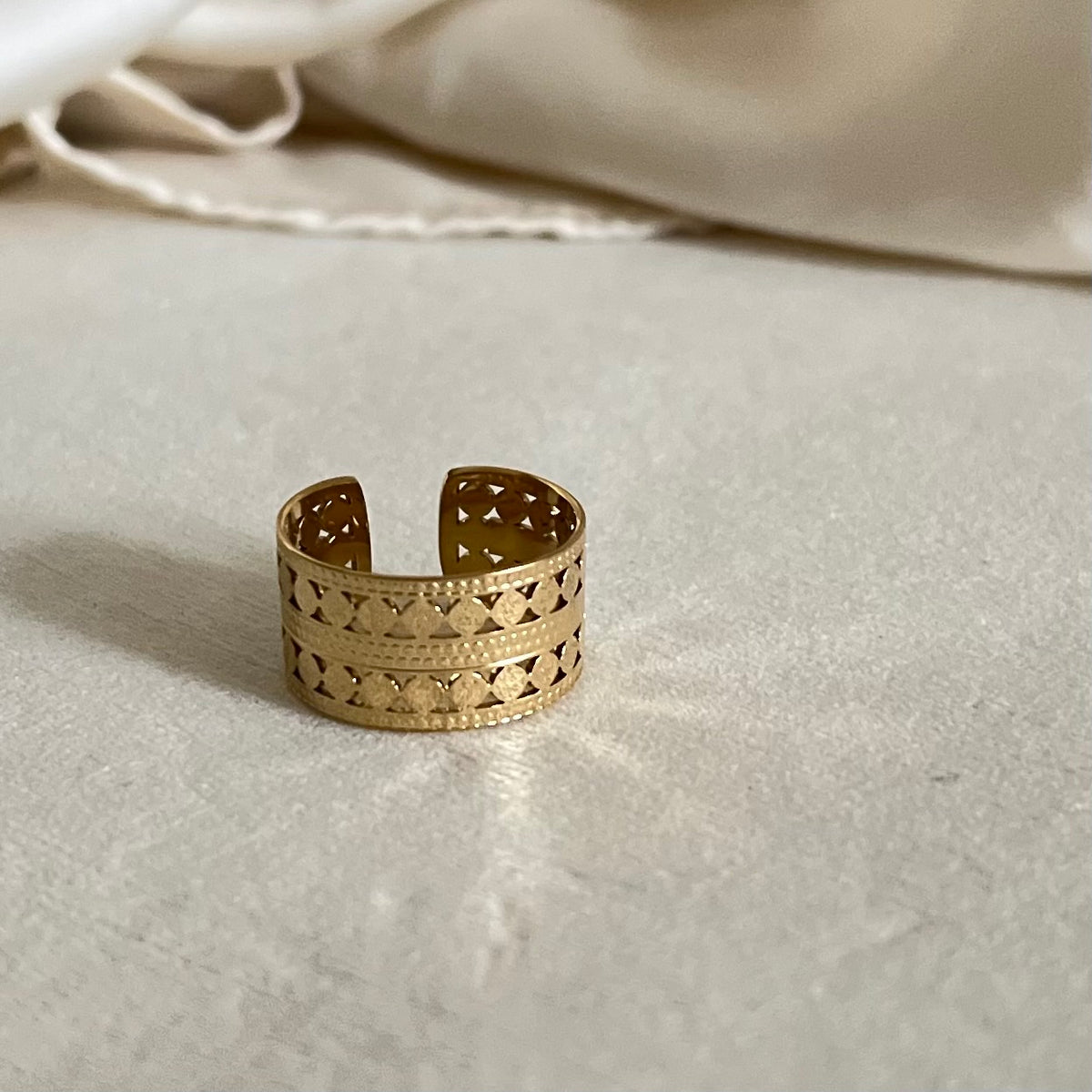 18KT Gold Plates Cleopatra Ring