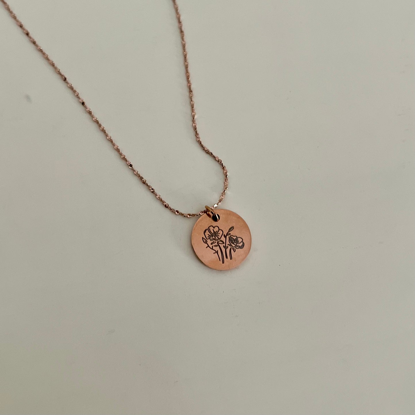 Birth flower necklace - Rose Gold