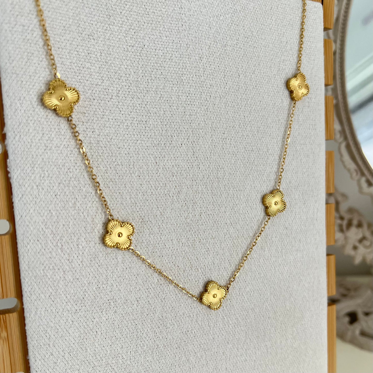 18KT Gold Plated Jaggy Multi-Clover Necklace