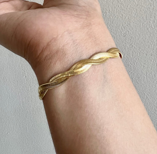 18KT Gold Plated Akshi Bracelet