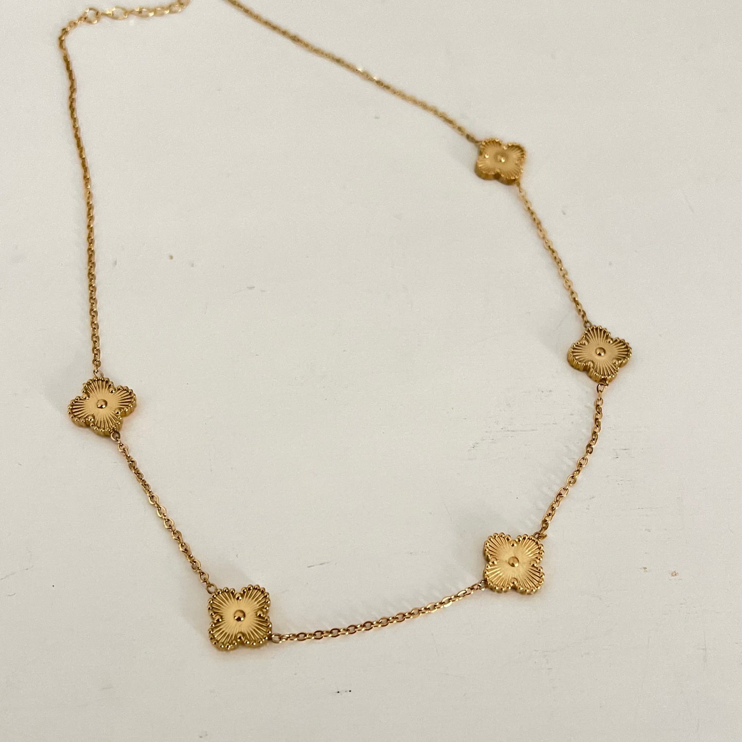 18KT Gold Plated Jaggy Multi-Clover Necklace