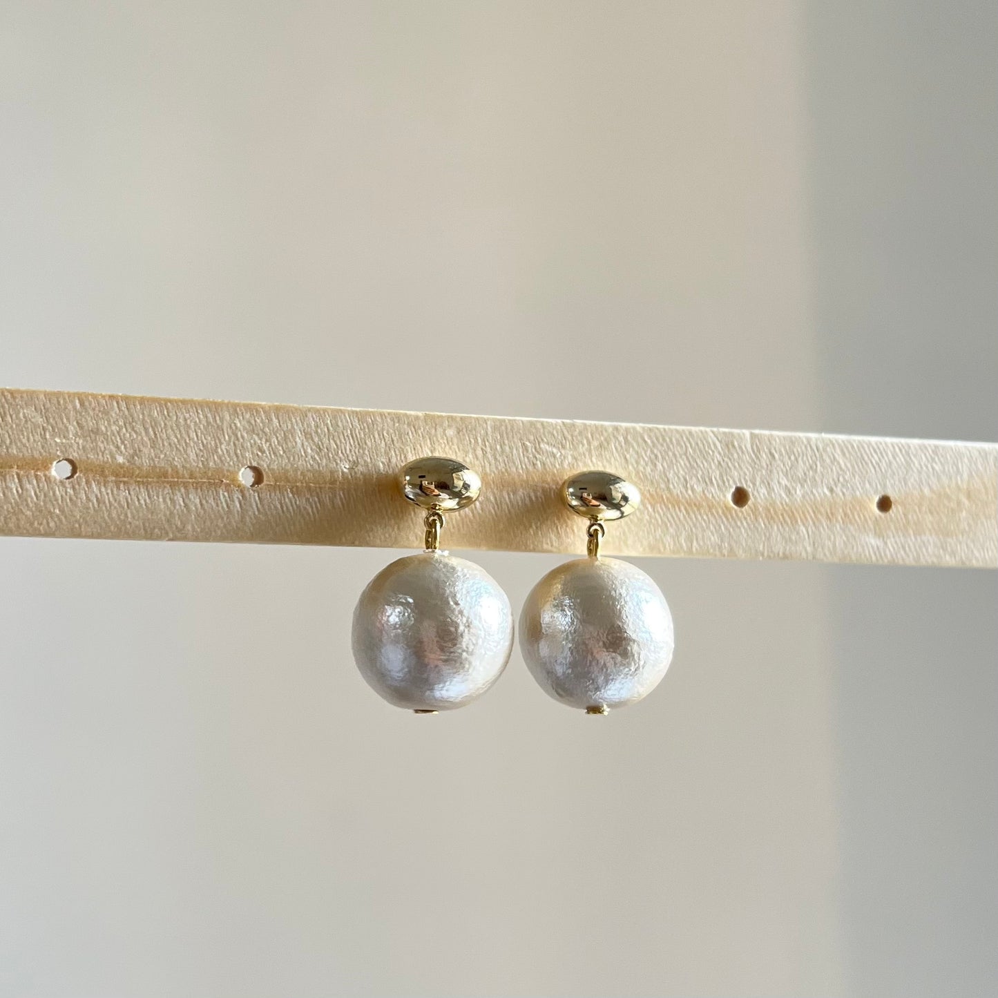18KT Gold Plated Rauni Pearl Drop Earrings