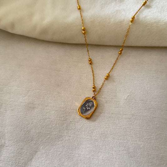 Dual tone belle necklace