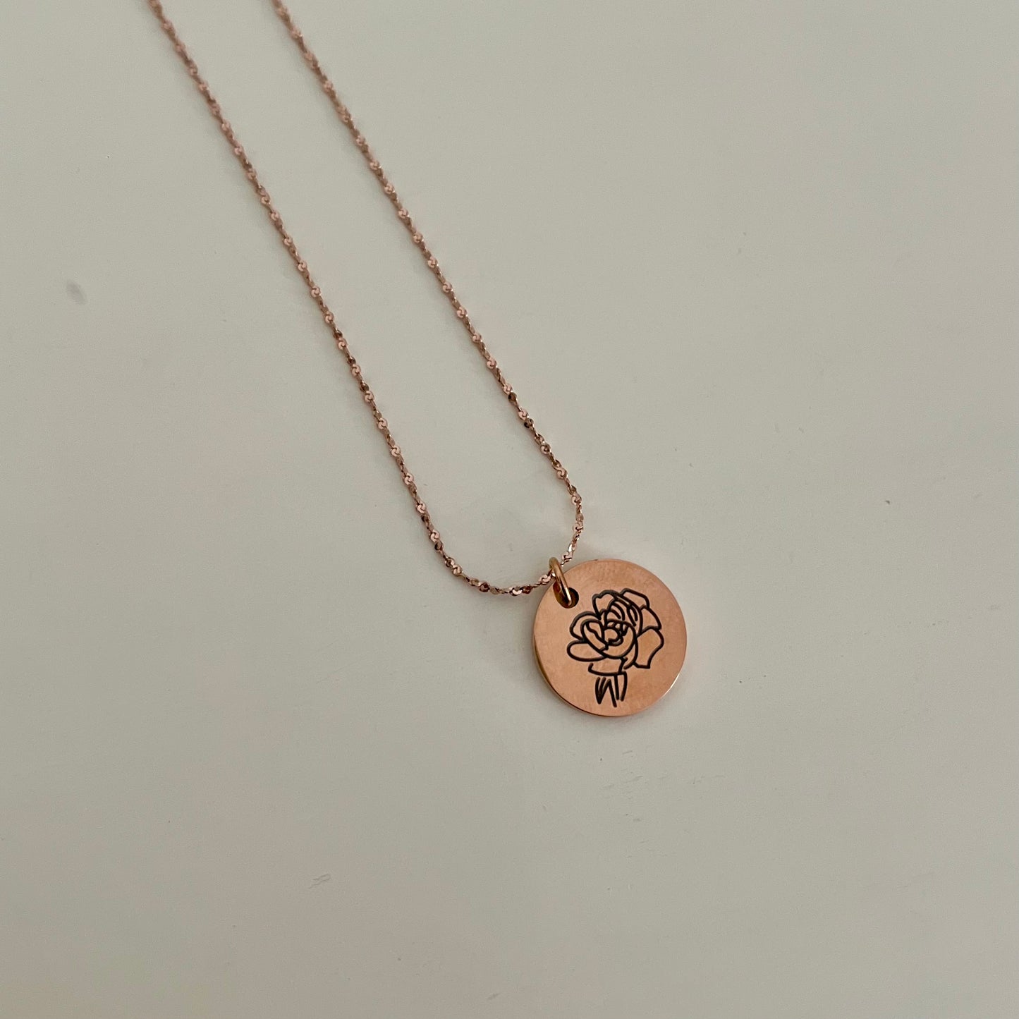 Birth flower necklace - Rose Gold