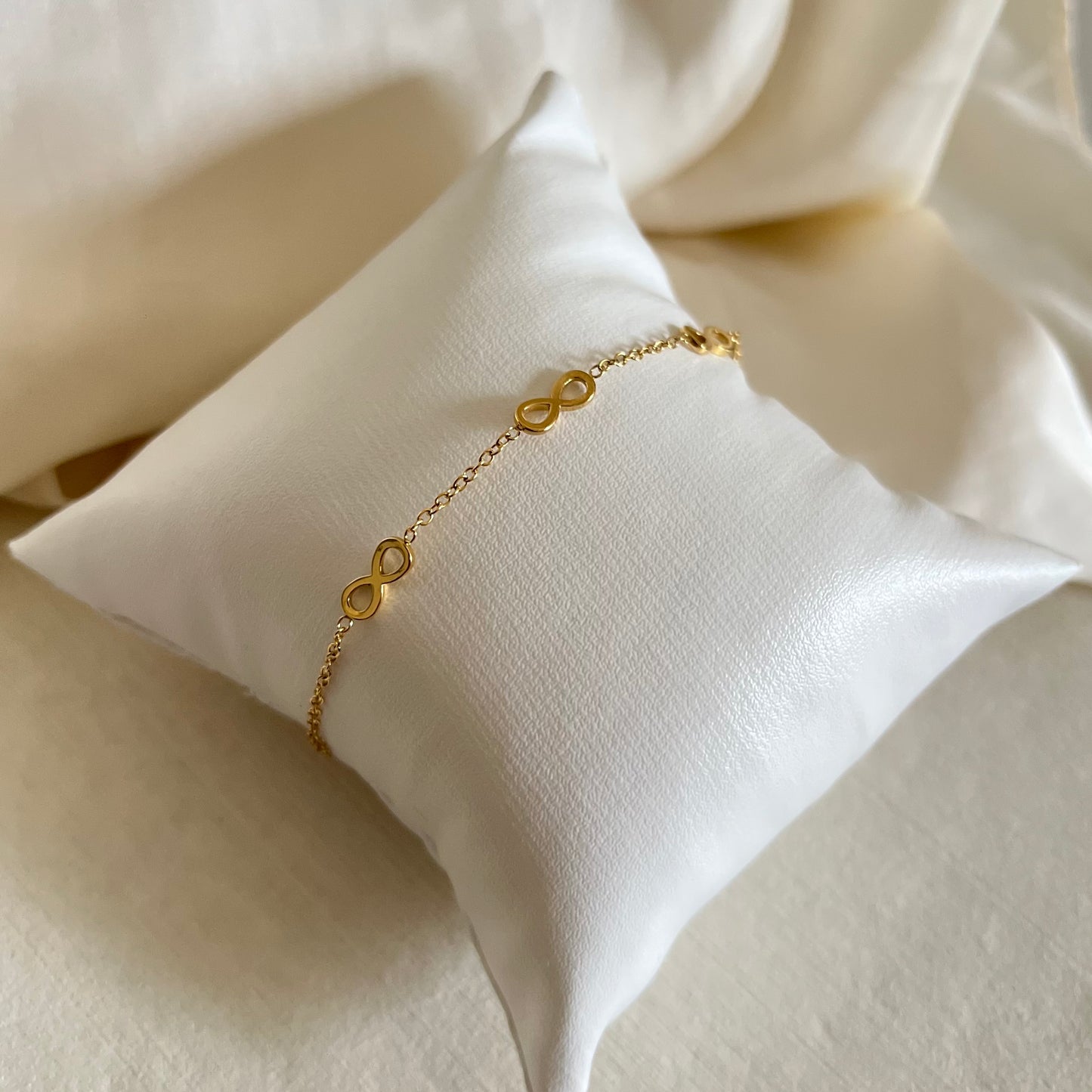 18KT Gold Plated Infinity Trinity Bracelet