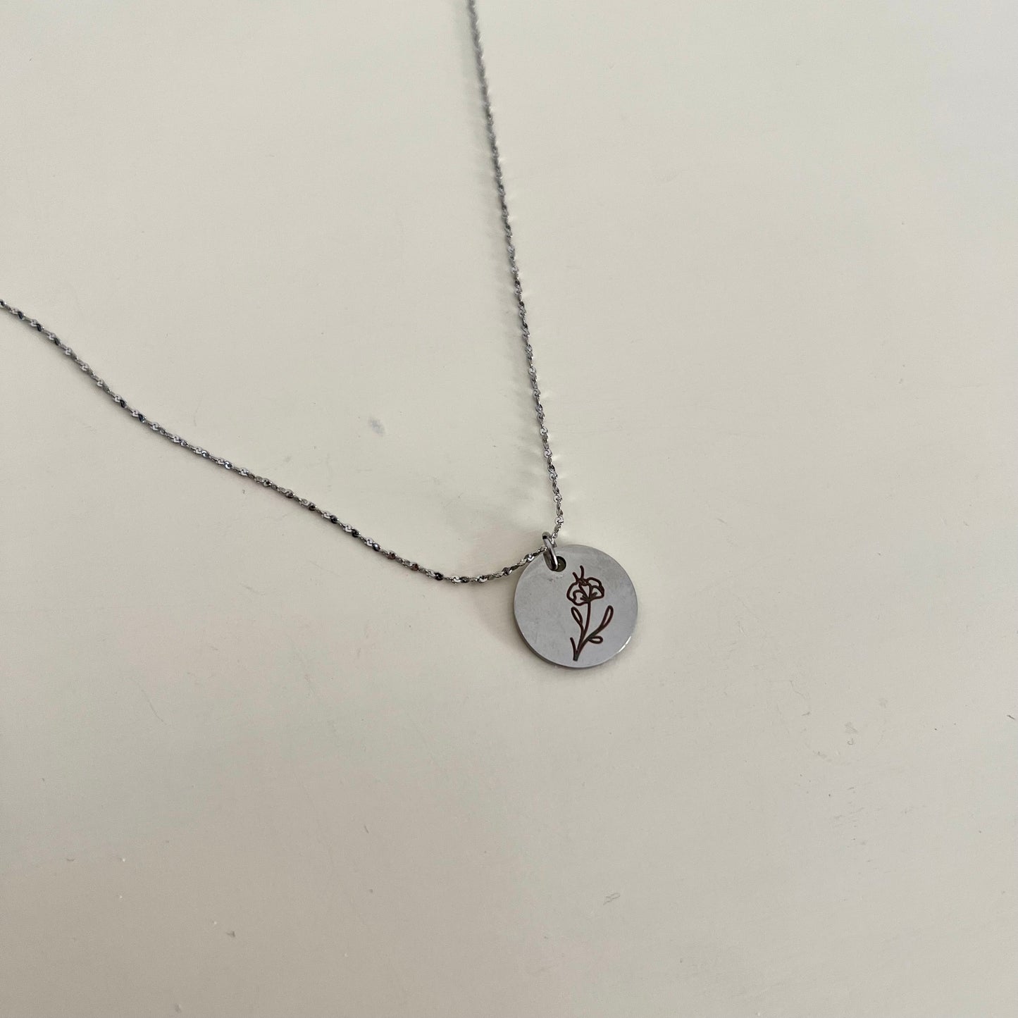 Birth flower necklace - Silver