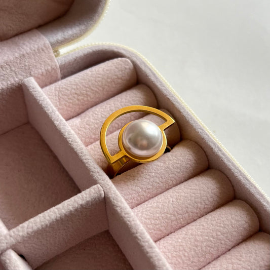 18KT Gold Plated Pearly Girly Ring